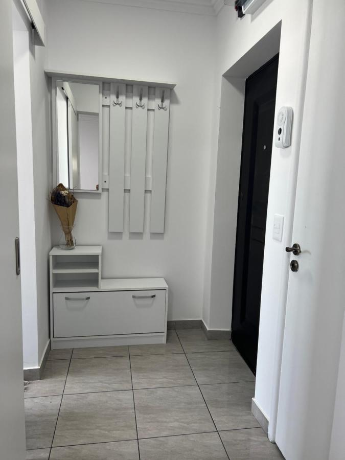 Sunny Apartment Center Suceava Exterior foto